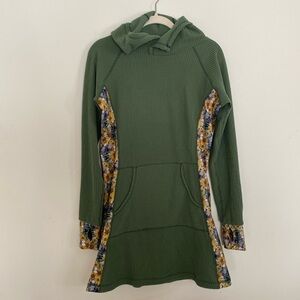 Youer Treasure Dress green size small EUC